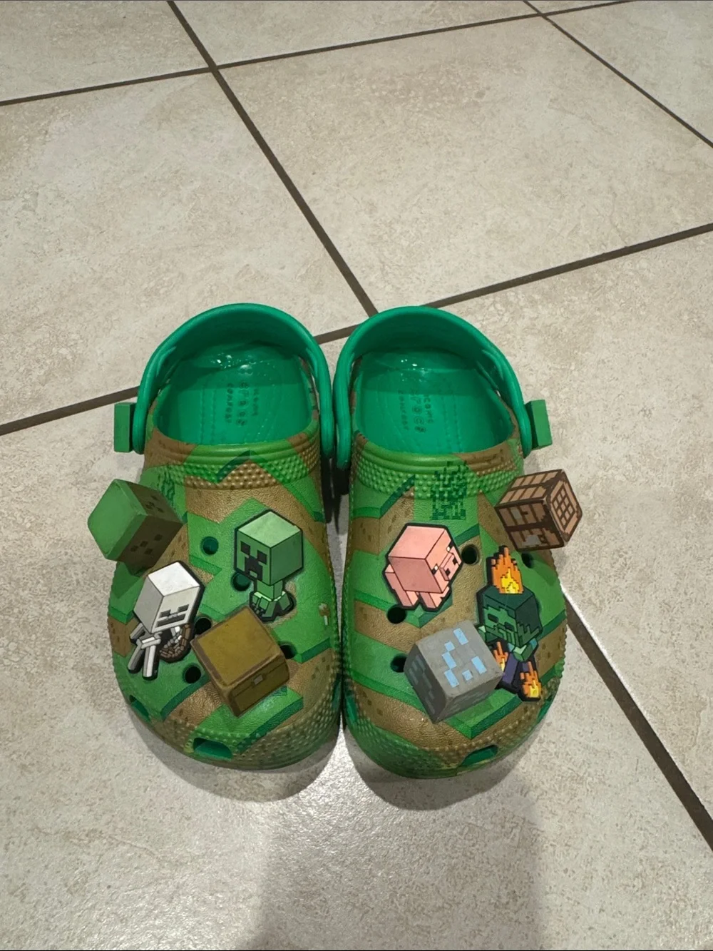 Crocs Kids Minecraft Green Pixel-Style Clog Shoes with Game Character Accents